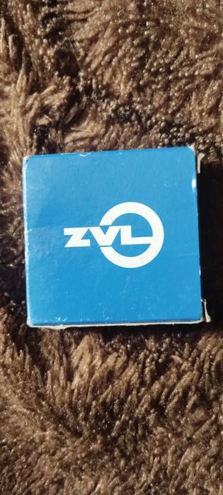 4 Підшипника zvl 6302