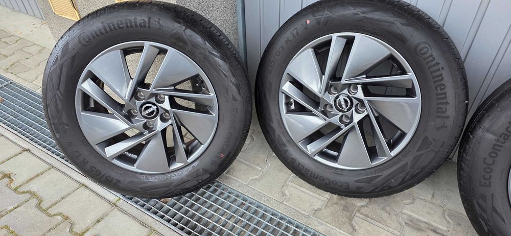 Oryginalne koła Nissan Qashqai R17!Opony letnie 2022!