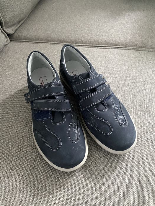 Buty damskie zdrowotne
