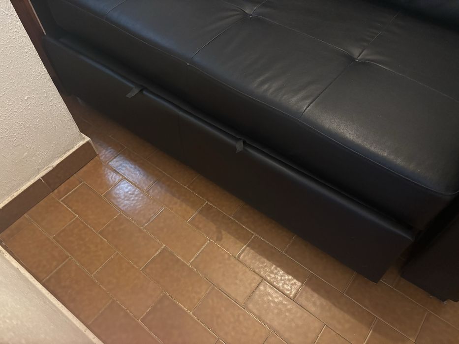 Sofa 2 lugares com cama