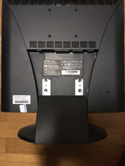 ViewSonic VA712 Monitor 17” cali