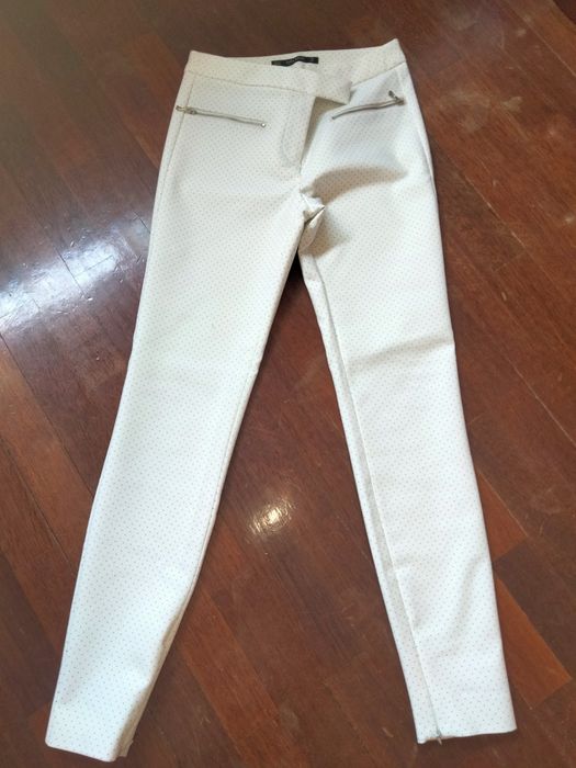Calças Brancas/Pérola com bolinhas pretas Zara