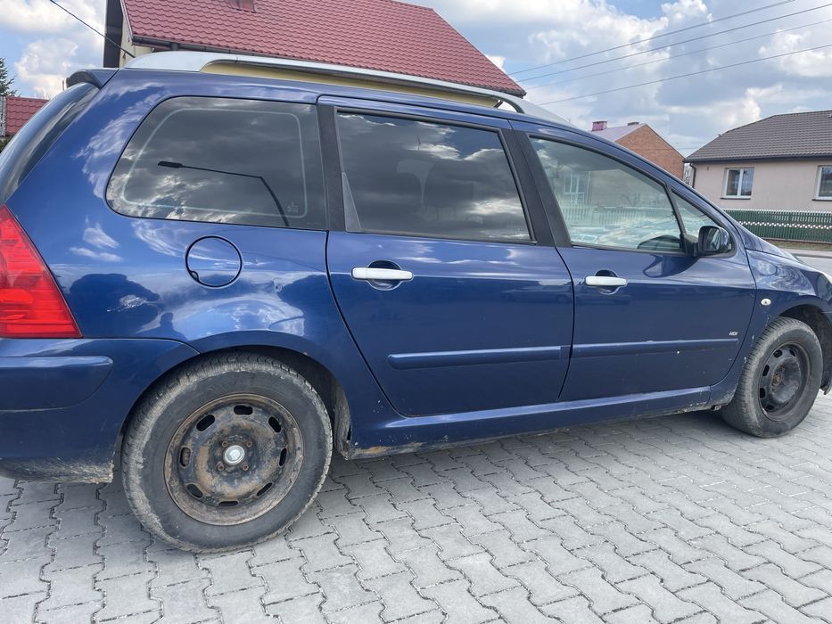 Peugeot 307 sw 1.6 hdi klima elektryka hak