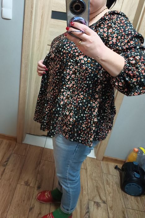 Bluzka tunika czarna w kwiatki luźna wygodna zwiewna codzienna