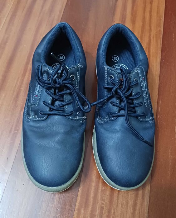 Sapatos para criança da Bublle kids - T36