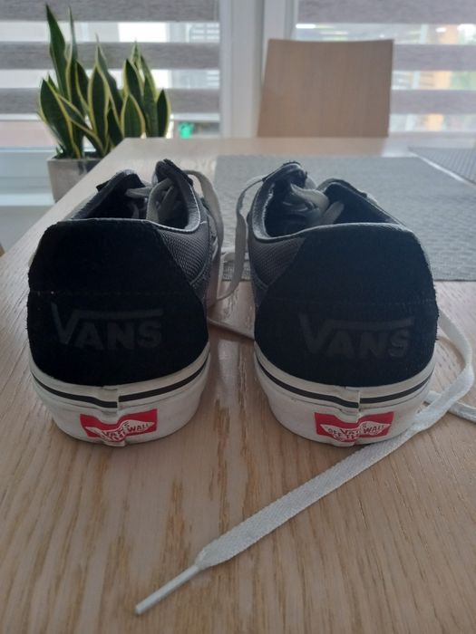 Buty Vans 39.   .
