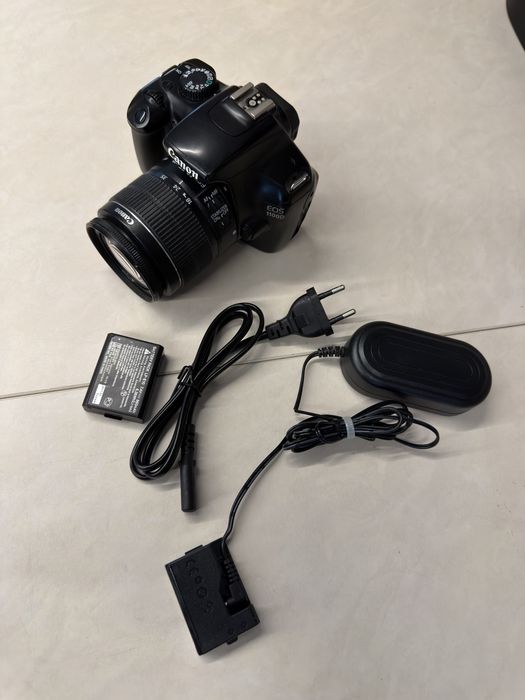 Canon EOS 1100D + Objetiva 18-55mm