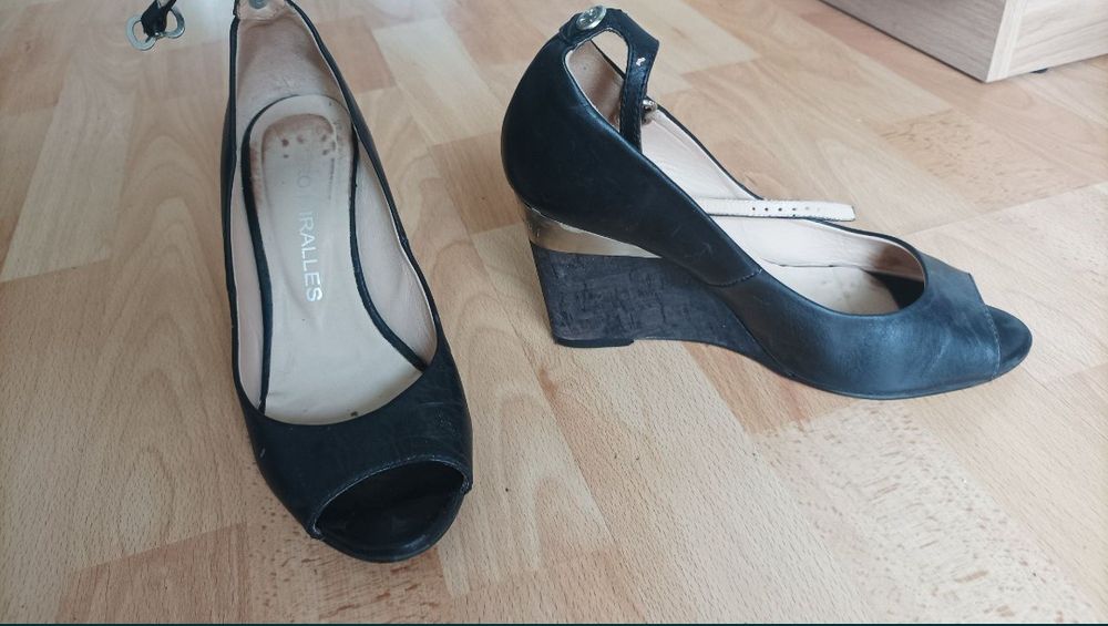Zestaw butów damskich r. 37