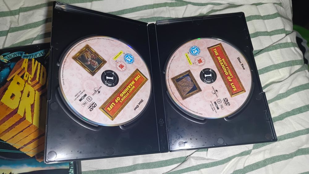 Monty Python_2 filmes