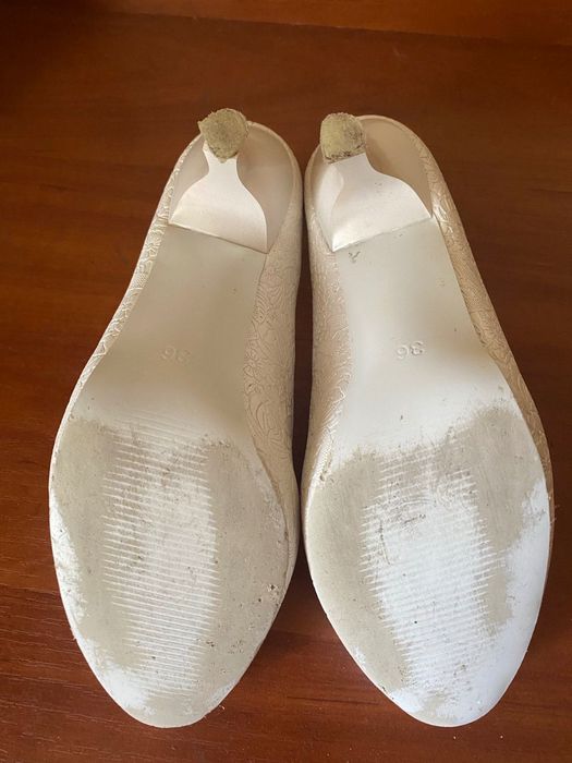 Святкові туфлі весільні туфлі