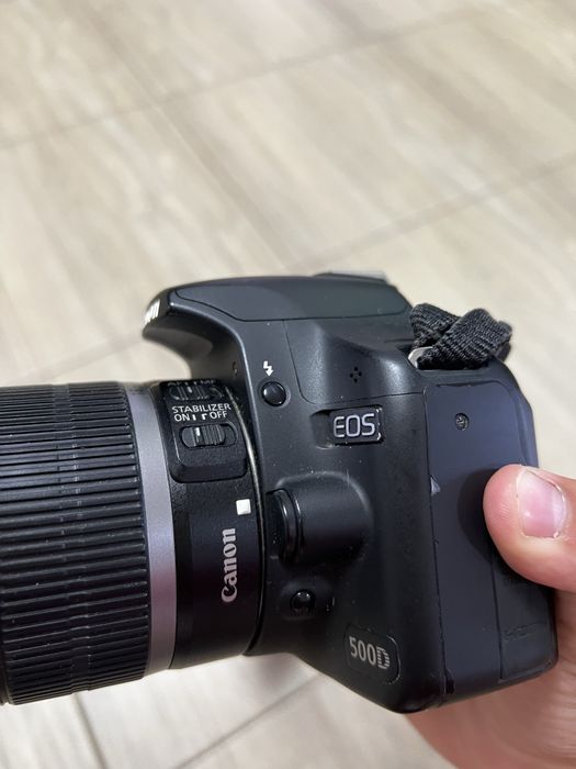 Продам фотоапарат Canon состояние как новое