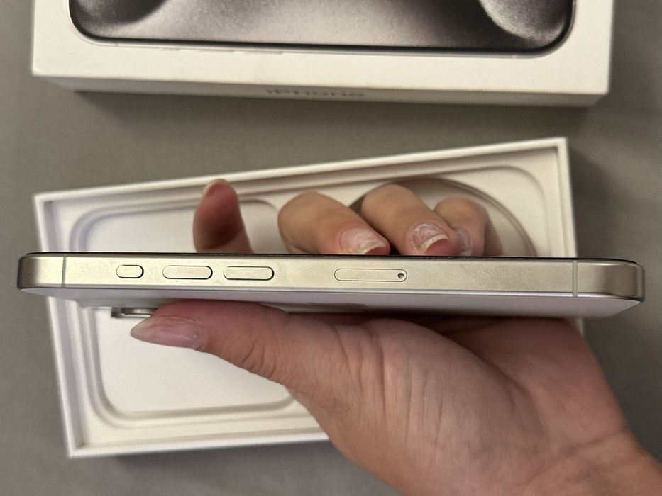 Айфон 15 про 256 памʼять в ідеальному стані