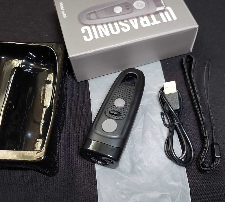 Отпугиватель собак с фонариком Ultrasonic PU-60 ультра защита 100% Відлякувач