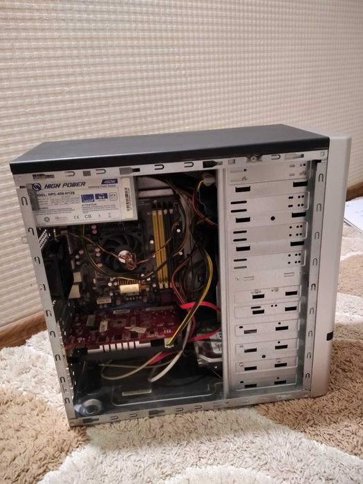 Продам ПК (AMD Athlon 2.8GHZ/4ГБ RAM/GTS 450 1ГБ/500ГБ HDD)