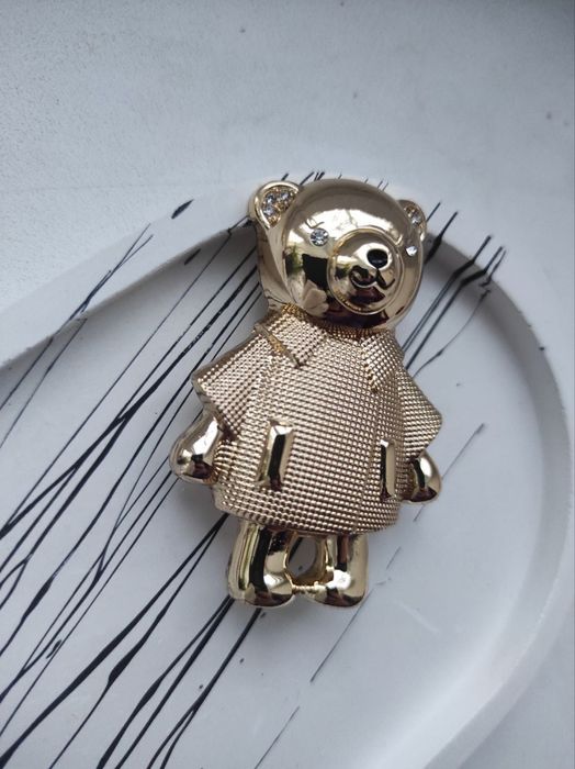 Ексклюзивна брошка ведмедик дівчинка Max mara з маркуванням