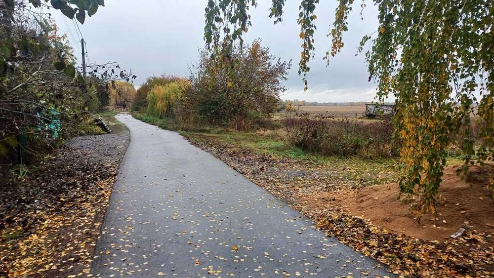 Дударків, 12 соток з великим фасадом та комунікаціями, асфальт