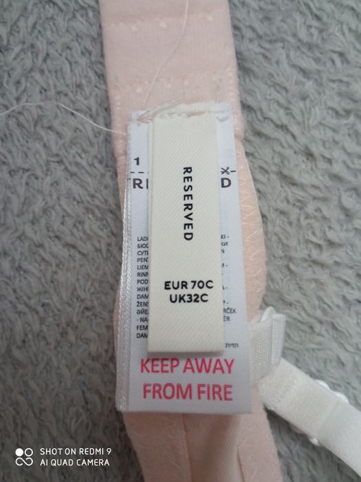 Biustonosz 70C Reserved