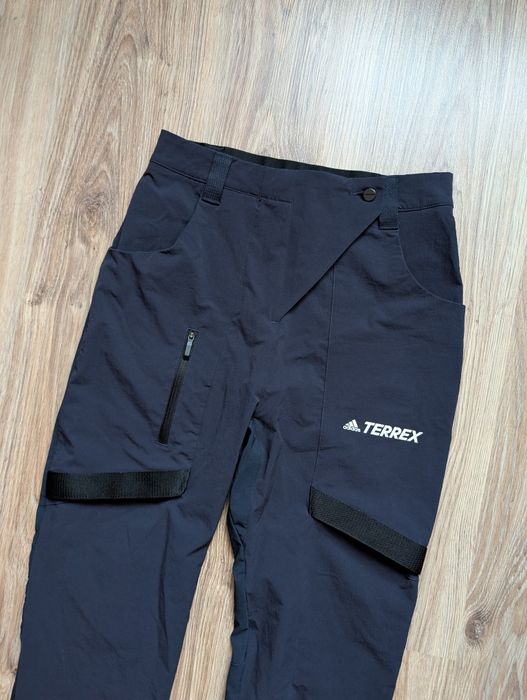 Жіночі трекінгові туристичні штани adidas terrex