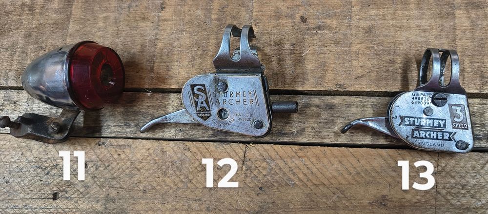 Campainhas,ivol,sotam,farolins, seletor Sturmey Archer, pasteleira