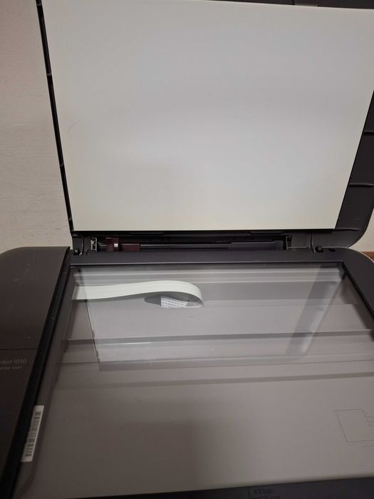 Принтер МФУ HP deskjet 1050
