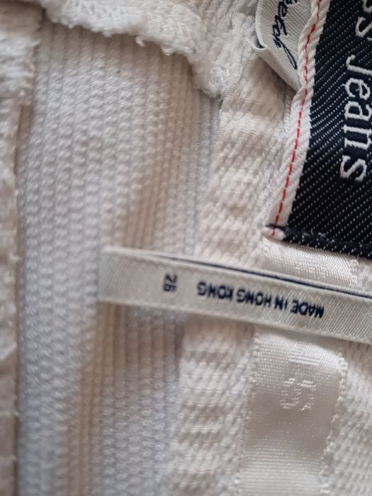 Spodenki  za kolano guess