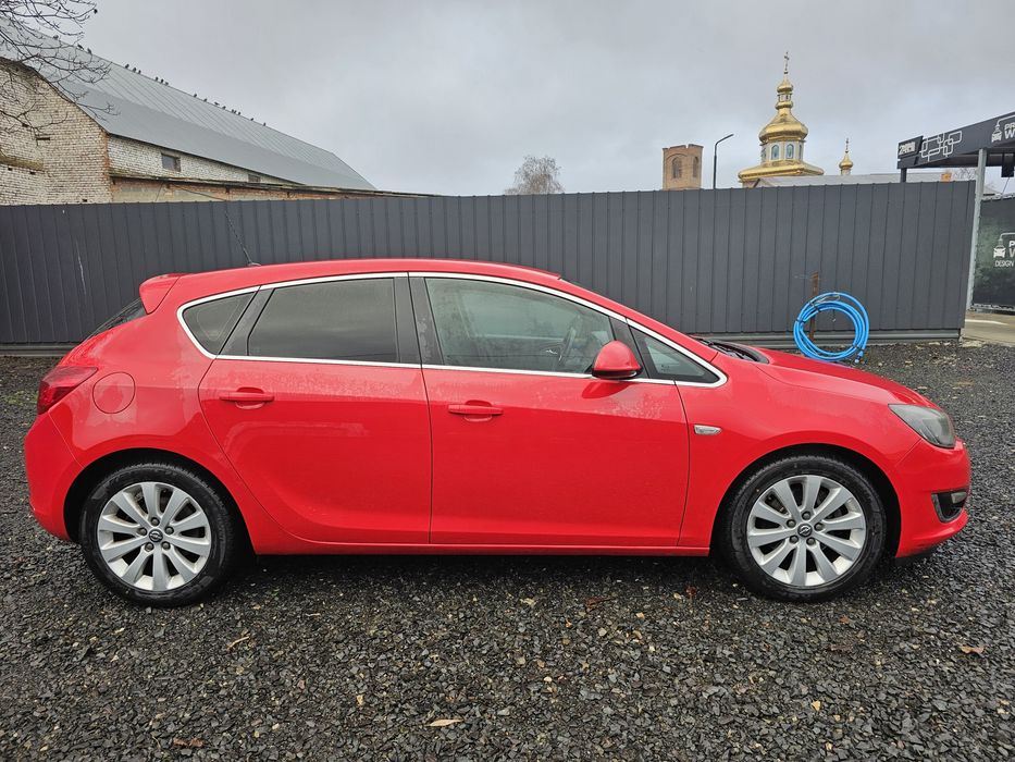 Opel Astra J 2013 1.7d