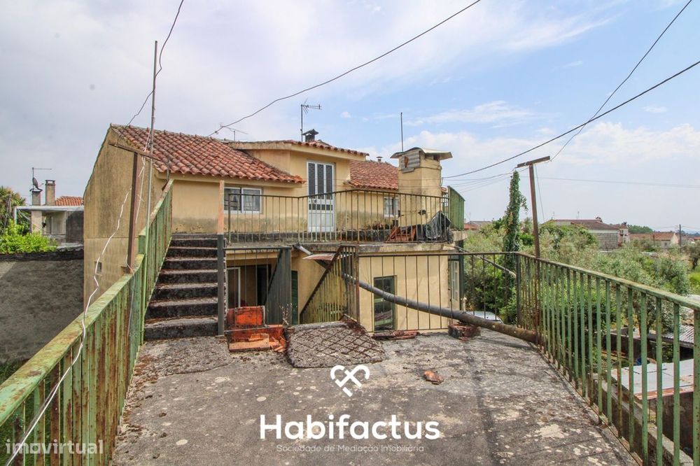 Moradia para remodelar para venda em Viseu