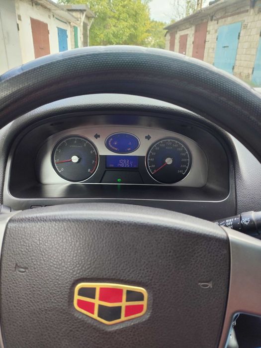 Geely Emgrand EC7