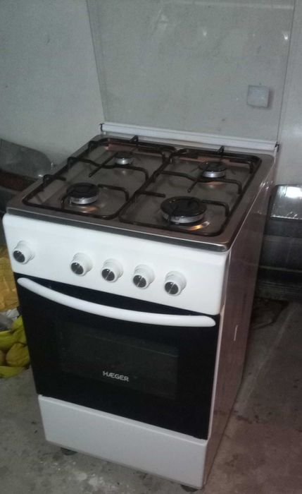 Fogão a gás Haeger com 2 meses de uso