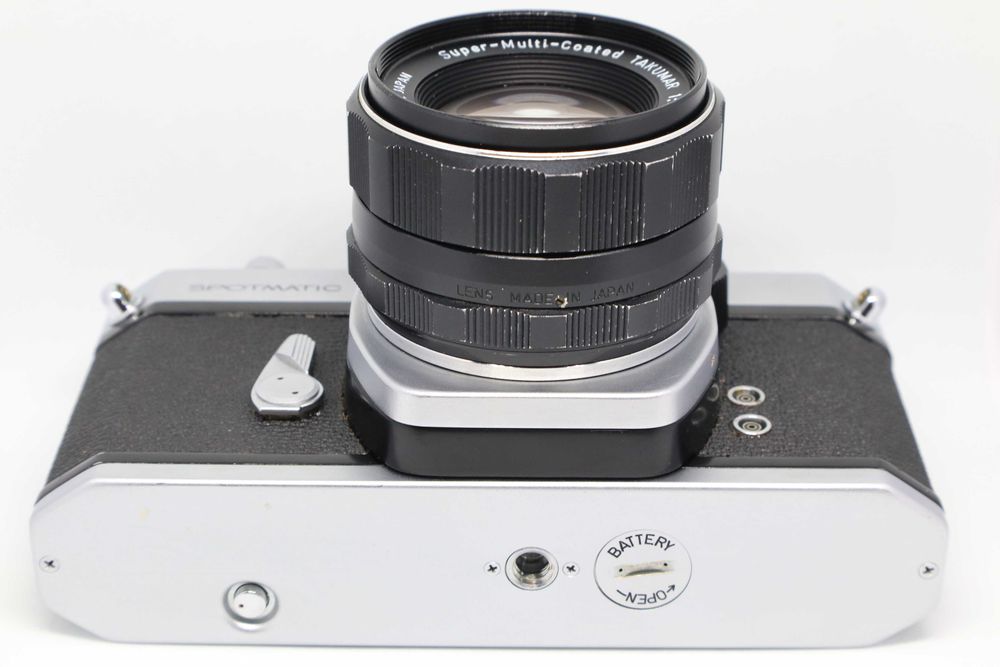 SLR Pentax Spotmatic SPII + Super-Multi-Coated Takumar 55mm 1.8
