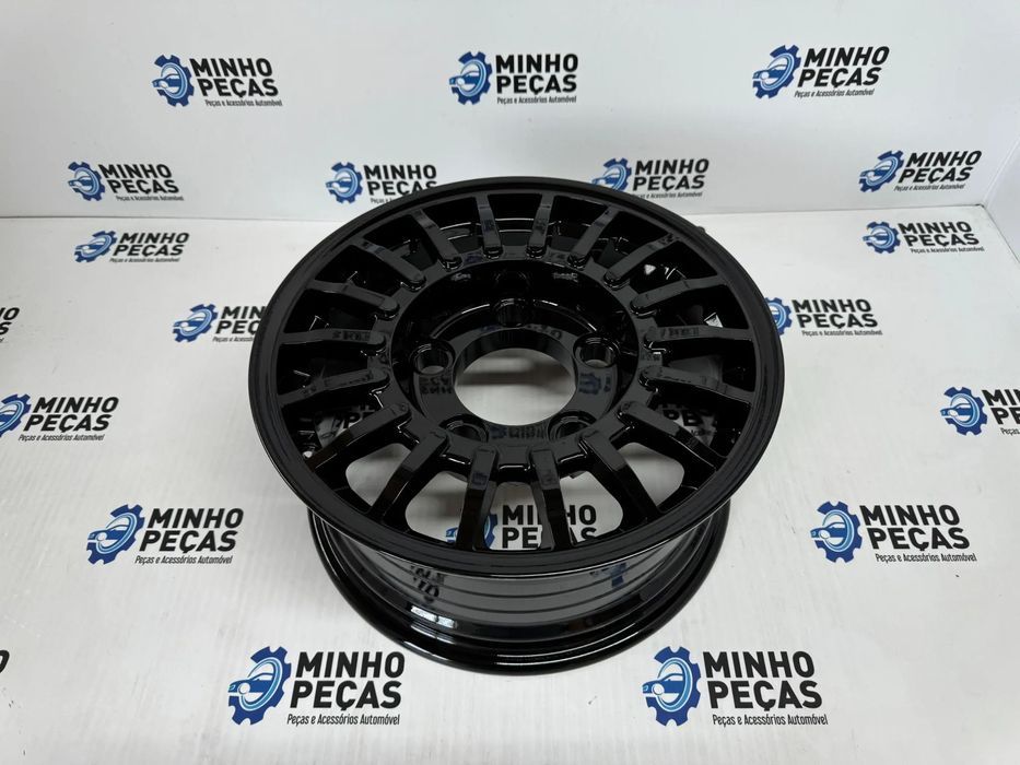 Jantes Look BRAID Win Race em 16 Preto Brilho (5X165.1)