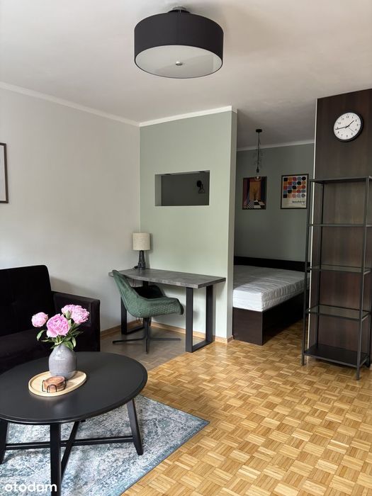Nowoczesna i komfortowa kawalerka 34 m²: sypialnia, balkon, parking - Widok 2