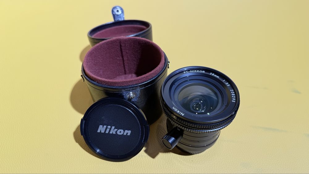 Objetiva Nikon PC Nikkor 28mm f3.5 shift exelente