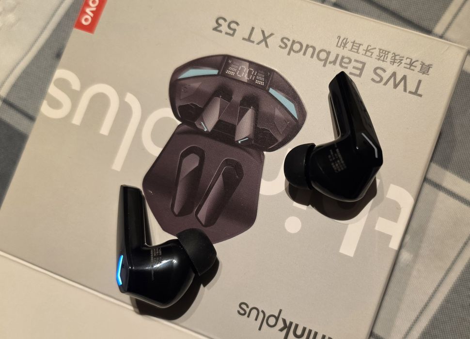 Earbuds lenovo xt 53