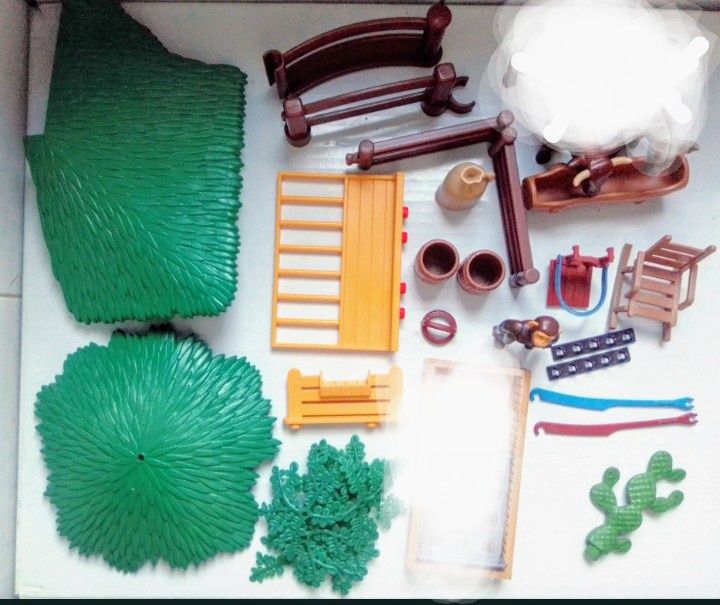Playmobil peças antigas.