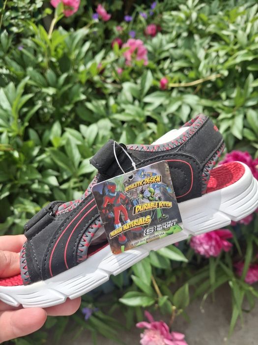 Стильні босоніжки для хлопчика,  Skechers 32, 33.5