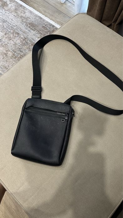 Сумка Calvin Klein чорна оригінал, дуже хороший стан