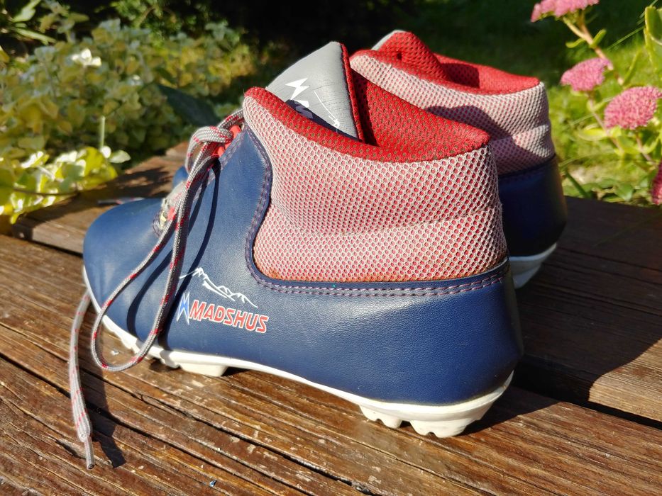 Buty do nart biegowych biegówki MADSHUS Nordseter SR NNN roz 39