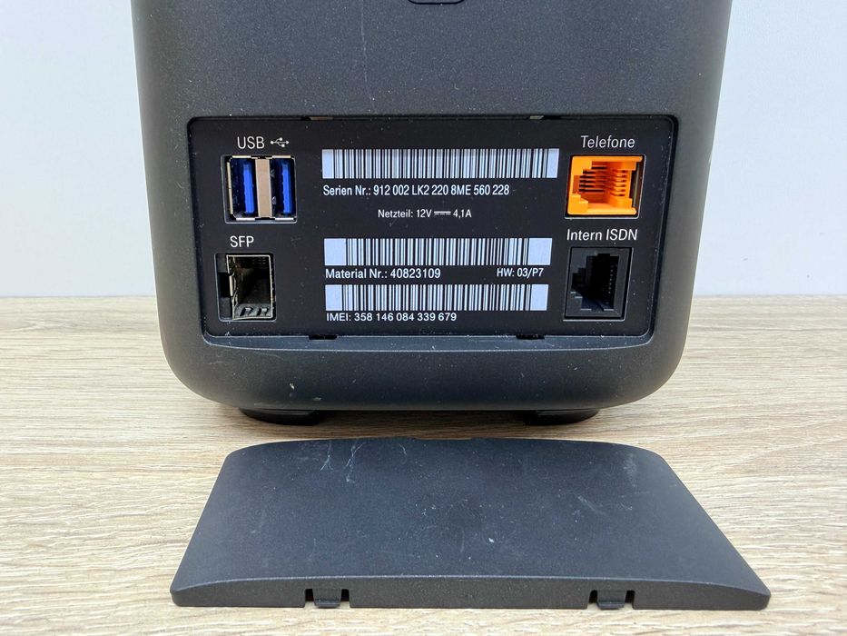 Router LTE 4G Telekom Speedport Pro Plus WiFi 6 SIM DSL SFP