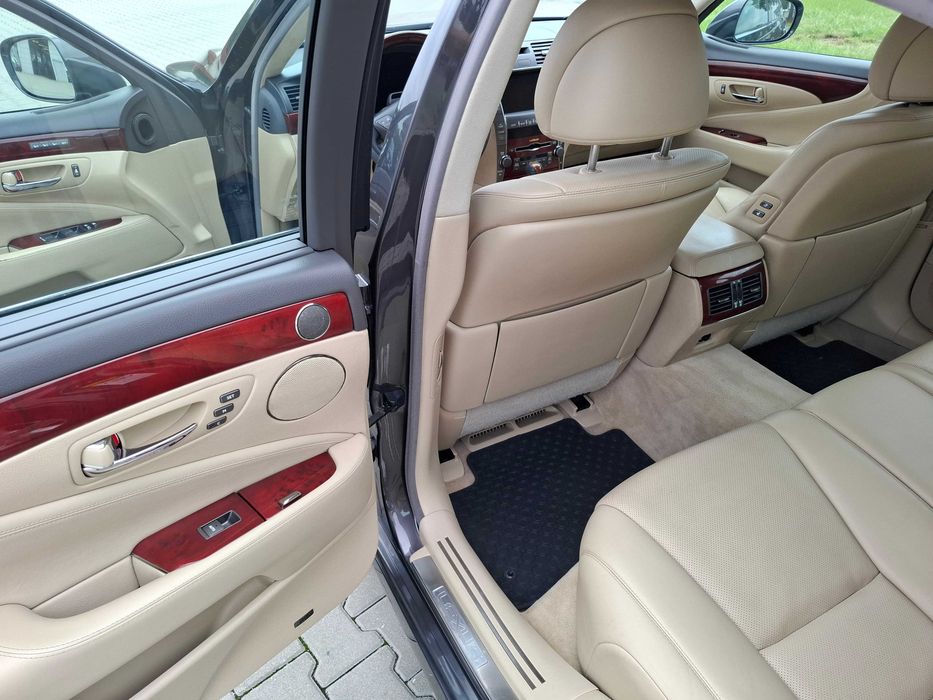 Lexus LS460 Prestige 2008