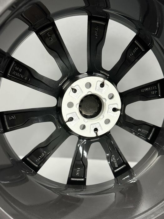 Диск новий Bmw X5 G05 Бмв X5 Г05 Х6 Г06 740М BMW 8071996 новий 24 рік