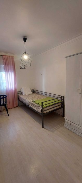 Quarto Estudantes Metro Olivais/Aeroporto - 380€ despesas incluídas