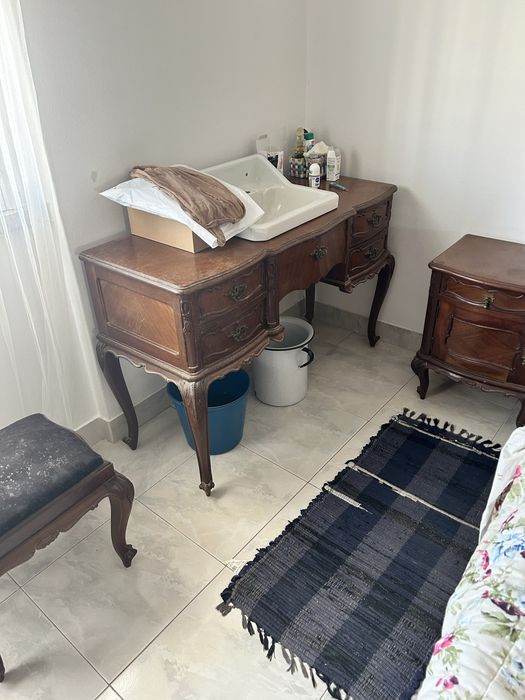 Mobília de quarto casal Queen Anne
