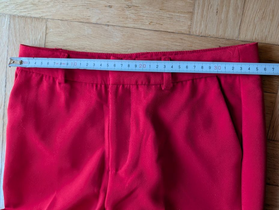 Spodnie 7/8 Stradivarius 34