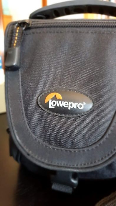 Mala máquina fotográfica Lowepro