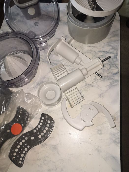 Кухонный комбайн Braun 3030 запчасти