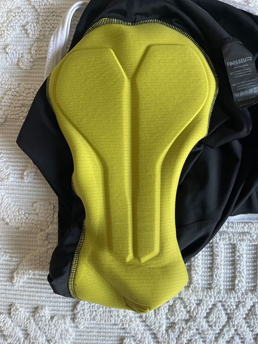 Calções de ciclismo