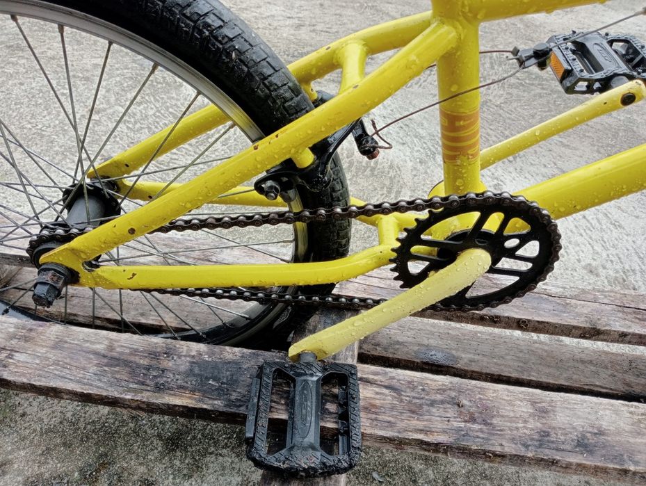 Bicicleta de manobras G303 com um travão traseiro