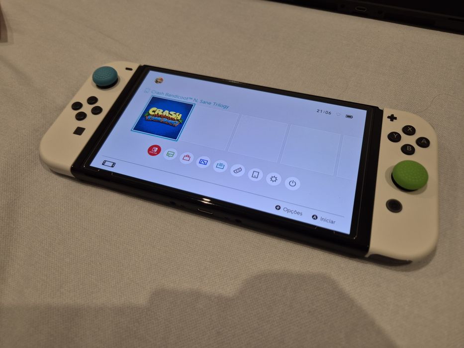 Nintendo Switch OLED + Acessórios