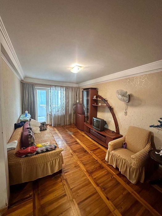 Продам 3кімнатну квартиру